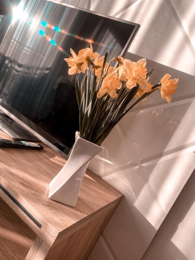 קילצה Apartament Solna 80 - Centrum Miasta Z Podziemnym Garazem מראה חיצוני תמונה