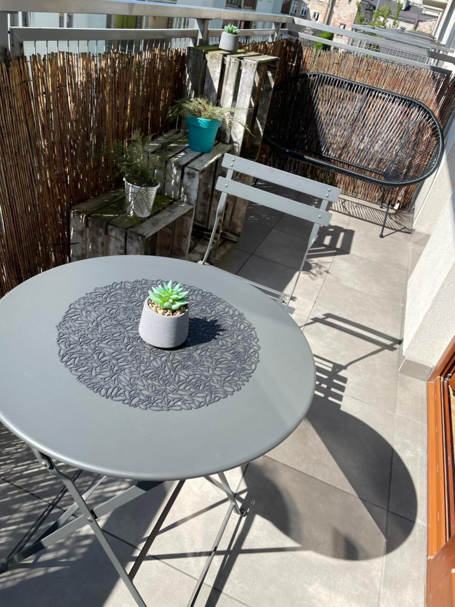 קילצה Apartament Solna 80 - Centrum Miasta Z Podziemnym Garazem מראה חיצוני תמונה